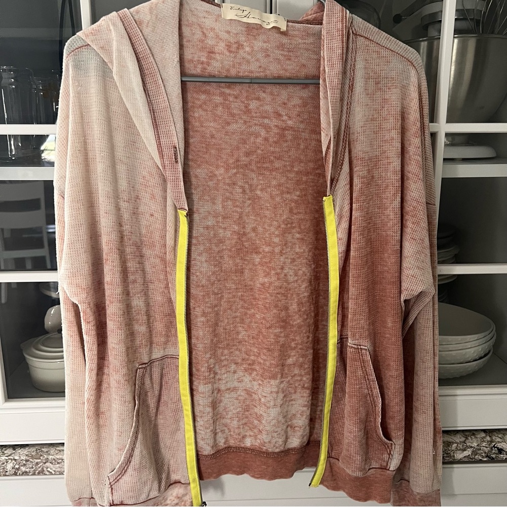 Vintage Havana Pink and Cream‎ Knit Zip Up